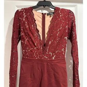 Lulu’s “Swoon-er or Later” Lace V-Neck Bodycon Dress thumbnail 3