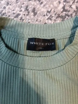 White fox ribbed short sleeve thumbnail 2