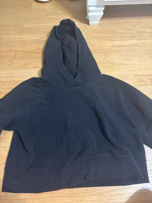 Lululemon cropped hoodie thumbnail 1
