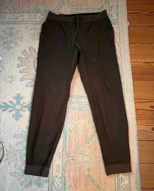Lululemon men’s pants thumbnail 1