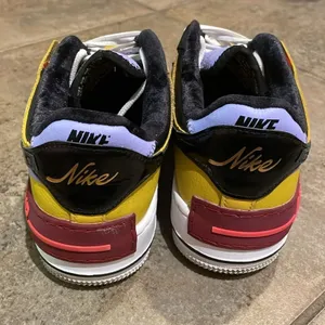 Nike Air Force 1 Shadow Sisters Dark Sulfur Sneaker Shoe Womens Sz 9 DO6114-700 thumbnail 7