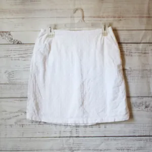 L.L..Bean favorite fit white eyelet fairhaven a-line skirt Size 8 thumbnail 2