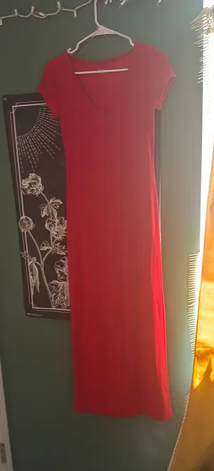 Red bodycon dress thumbnail 1