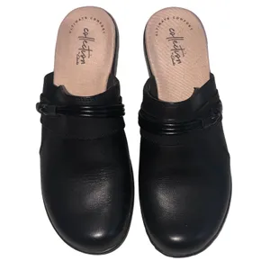 Clarks Collection Black Leather Clog Mules Size 7.5 Comfort Boho Slip On Shoes thumbnail 2