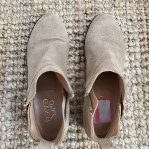 Franco Sarto Womens Booties Size 6 Beige Suede Studded Side Zip Almond Toe thumbnail 5