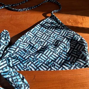 Aerie‎ Blue Geometric Floral Tie Front Scoop Neck Bikini Swim Top Large thumbnail 2