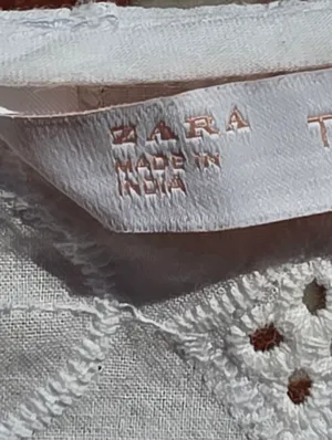 Zara White Eyelet Cotton Peasant Blouse Long Sleeved Small thumbnail 5