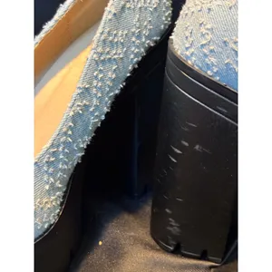 Light‎ Wash Distressed Denim Platform Pumps Chunky Black Lug Sole Block Heel Y2K Blue Size 7 thumbnail 6