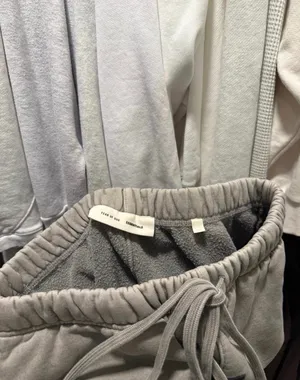 Essentials Fear of God Sweatpants thumbnail 5