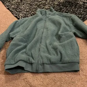 Urban outfitters zip up‎ fleece small thumbnail 4