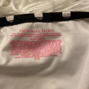 Victoria Secret Top and Bottoms Swim bottoms is size L and top is push up 34DD thumbnail 10
