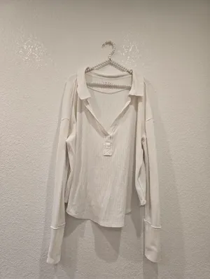 Free People collared v-neck sweater in ecru Large thumbnail 3