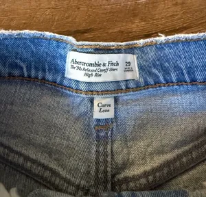 Abercrombie 90s Cut-Off Shorts Curve Love thumbnail 4