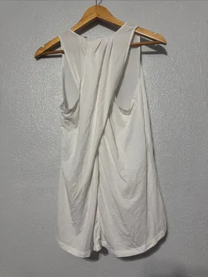 Athleta White Essence Cross Back Open Split Tulip Hem Yoga Tank XS thumbnail 4