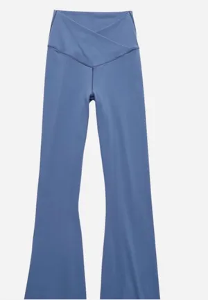 Aerie Crossover Flare Leggings thumbnail 1