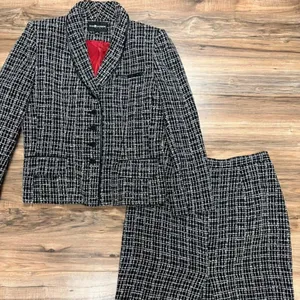 Sag Harbor size 12‎ blazer & skirt thumbnail 1