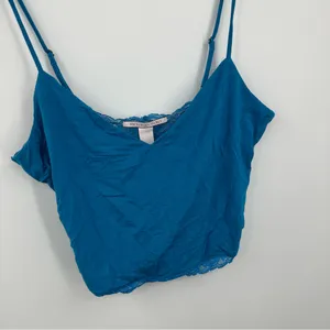 Victoria's Secret Blue Camisole Size Medium Pajamas Sleepwear V Neck thumbnail 4