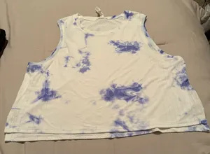 Lululemon tank top  thumbnail 1