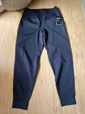 knix Cloudcut Studio Jogger Black thumbnail 1