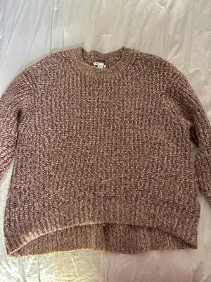 Sweater thumbnail 1