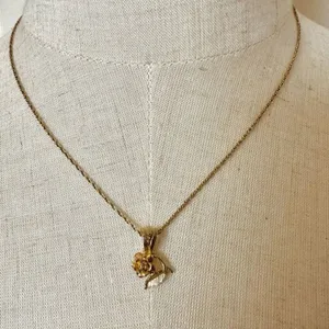 Trifari vintage gold tone flower pendant.necklace thumbnail 3