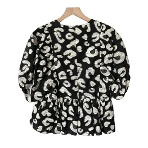 Hunter Bell Leighton Top Cotton Blend Black White Peplum Puff Sleeve V-Neck Sz 8 thumbnail 3