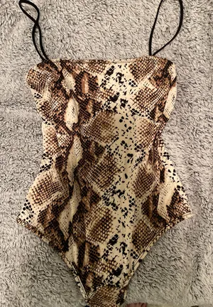 Forever 21 snakeskin bodysuit thumbnail 1