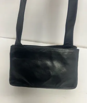 Sleek Black Leather Shoulder Bag with Wide Strap Super Soft thumbnail 1
