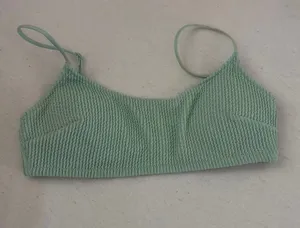 H&M bikini Top thumbnail 1