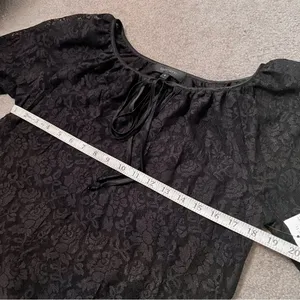 (NWT) KAREN KANE Black Floral Lace Long Sleeve Blouse thumbnail 16