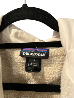 Patagonia Better Sweater Icelandic Coat Toggle Fleece Jacket Cream Size Small thumbnail 7