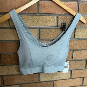 NWT Steve Madden Women’s Ribbed Stretch Bralette Puritan Gray Size Medium thumbnail 2
