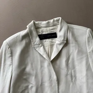 Zara Lightweight One Button Blazer thumbnail 3