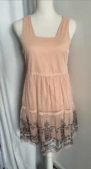 Ultra Pink Blush Stretch Sleeveless Tiered Mini Dress with Black Embroidered Hem thumbnail 1