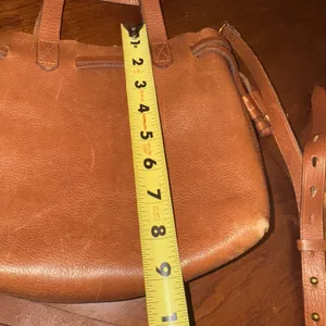 MADEWELL Leather mini crossbody/ Bucket bag thumbnail 10