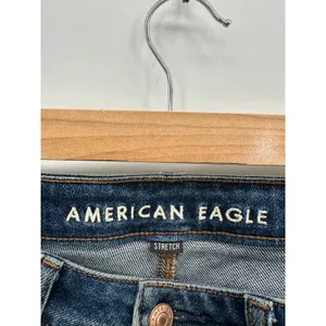 American Eagle Women Medium‎ Wash Distressed Mom Jean Stretch Denim Blue Size 2 thumbnail 5