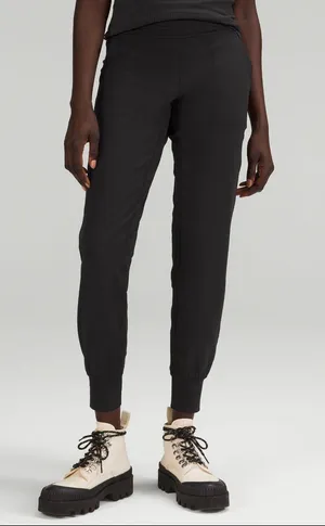 Lululemon Align Joggers 28” thumbnail 1