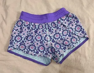 Lululemon Shorts thumbnail 1