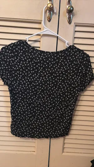 Floral American Eagle Crop Top thumbnail 2
