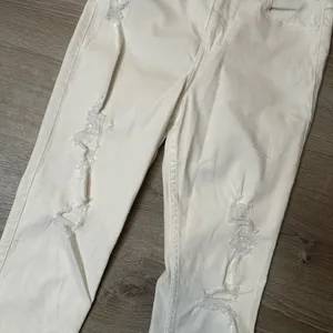 •Hollister• White High Rise Skinny Jeans thumbnail 3