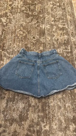 Divided H&M thumbnail 2