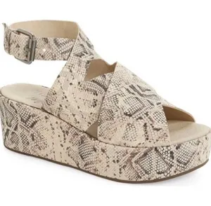 Matisse x AmuseSociety Runway Platform Sandal in Snakeskin Size 9 thumbnail 1
