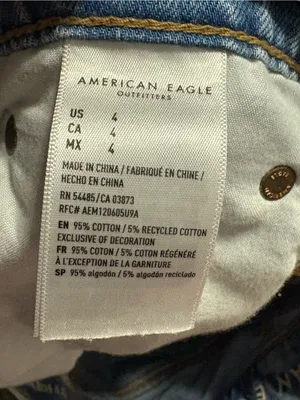 (American Eagle) High Rise Distressed Denim Shorts: Size 4 thumbnail 3