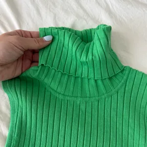 ZARA Green Turtleneck Top thumbnail 4