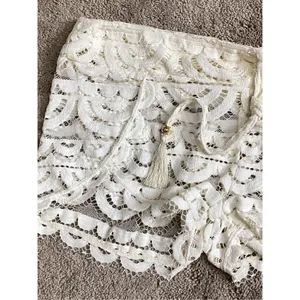 New. Pilyq ivory lace coverup shorts. Retails $144. XS/S thumbnail 8