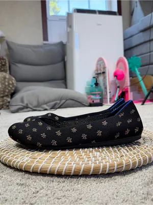 Rothy’s Women’s The Flat Shoes Comfort Knit in Black/metallic Daisy Sparkle 10.5 thumbnail 6