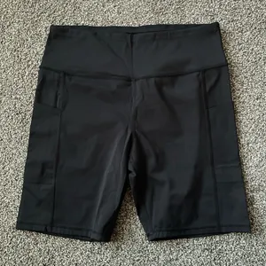 Black Women’s Biker Shorts Size L thumbnail 1