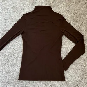 Espresso mock neck top. Xs/S Brown thumbnail 7