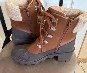 Universal Threads Size 9  Boots thumbnail 3