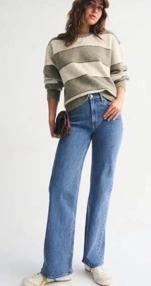 Abercrombie High-Rise Jeans 90s thumbnail 1